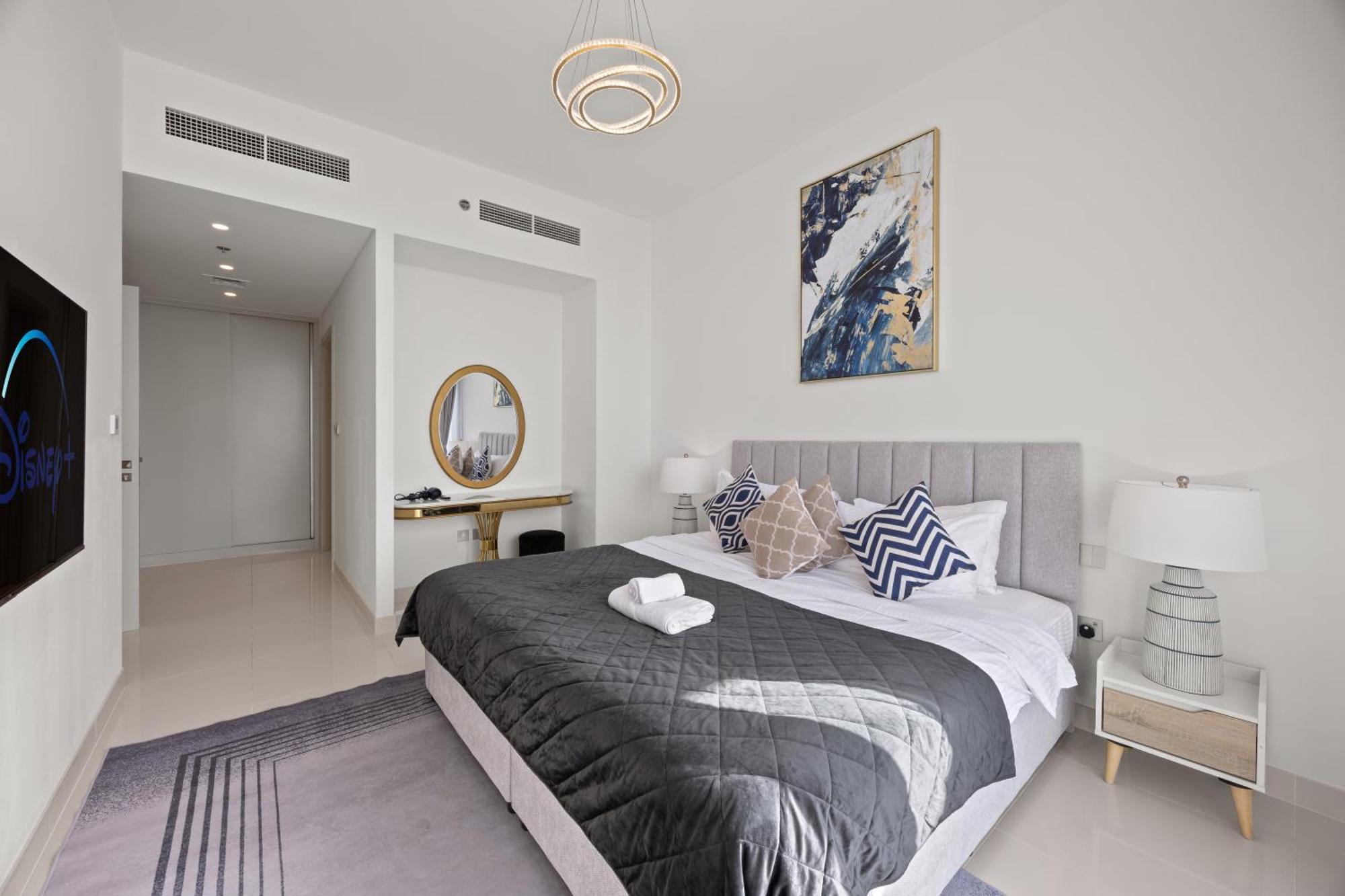 Apartment Your Luxury Beachfront Living