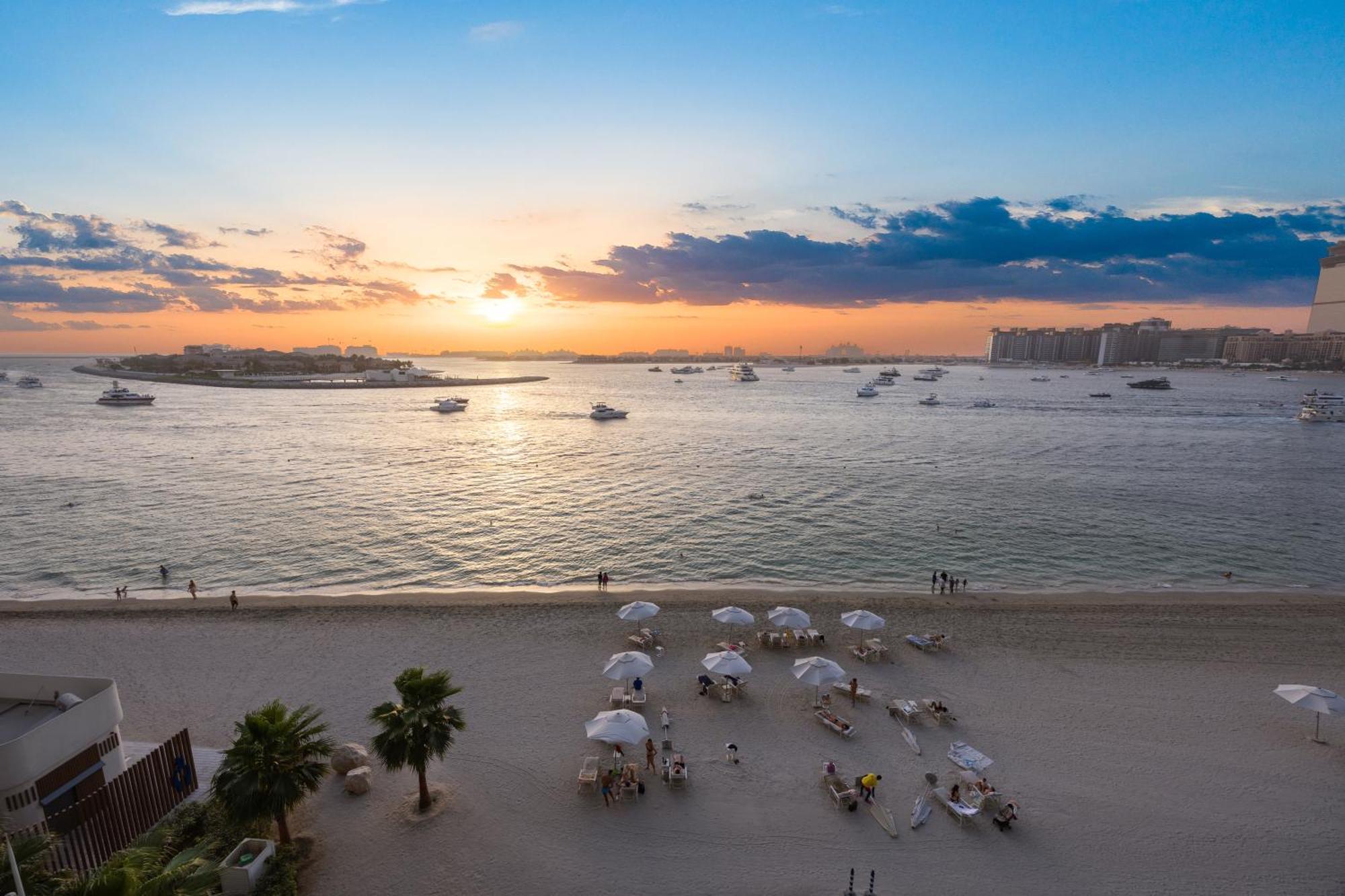 Your Luxury Beachfront Living *